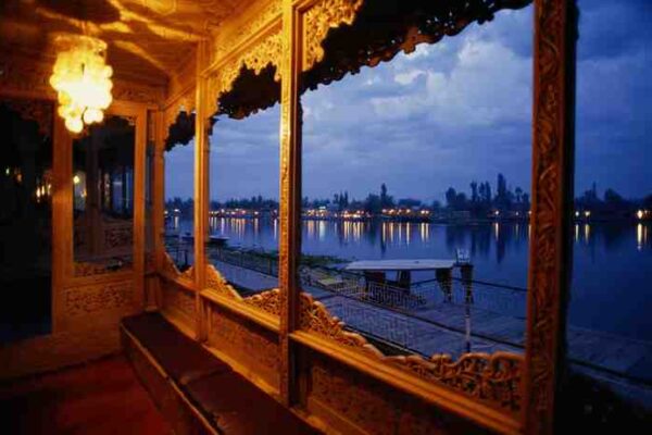 Kashmir tour itinerary 7 days